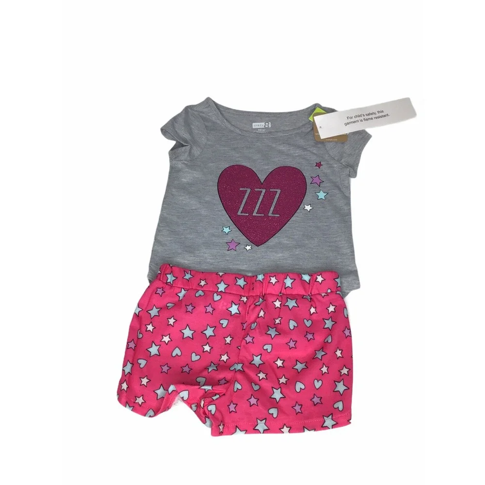 Crazy 8 Girls‎ Toddler 2-Piece Set Heart Mitten Top and Shorts XXS (3)